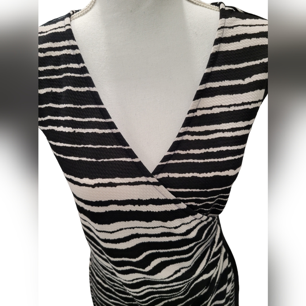 Ricki's Faux Wrap Dress - Picture 4 of 12